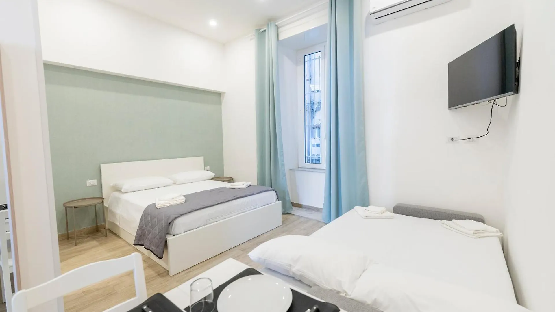 Casa Pontecorvo 05 Apartment Naples Italy